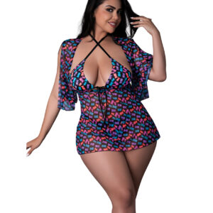 This three-piece set is designed to make your customers shine. The halter bra