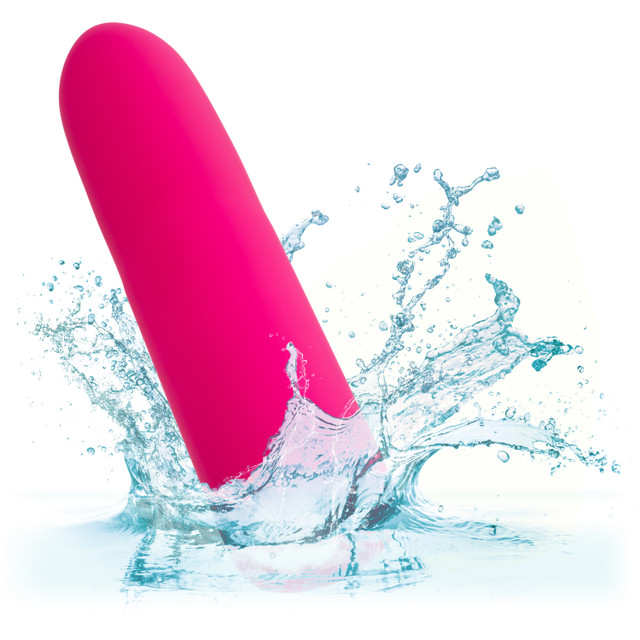 Slip into a world of smooth sensations with the Rechargeable Classic Chic® Mini