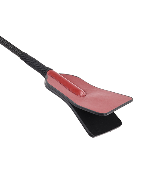 Saffron Tap and Tickle from Sportsheets. Alternate between stinging sensations and tickling touch with the double sided design of our Saffron Tap and Tickle. You will have your plaything quivering in anticipation of your next spicy stroke of black and red