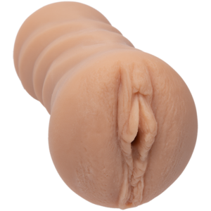 LEILA STAR ULTRASKYN POCKET PUSSY